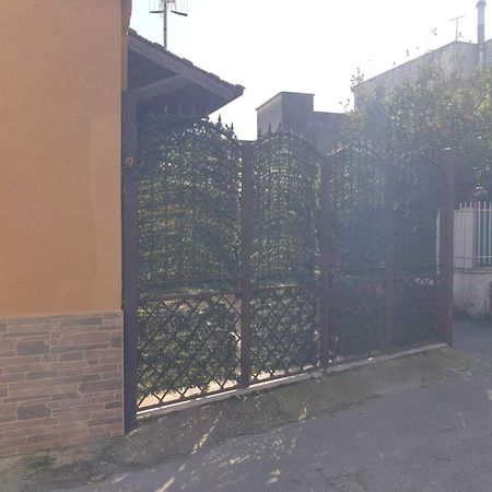 La Domus Pompei Casa Vacanza ภายนอก รูปภาพ